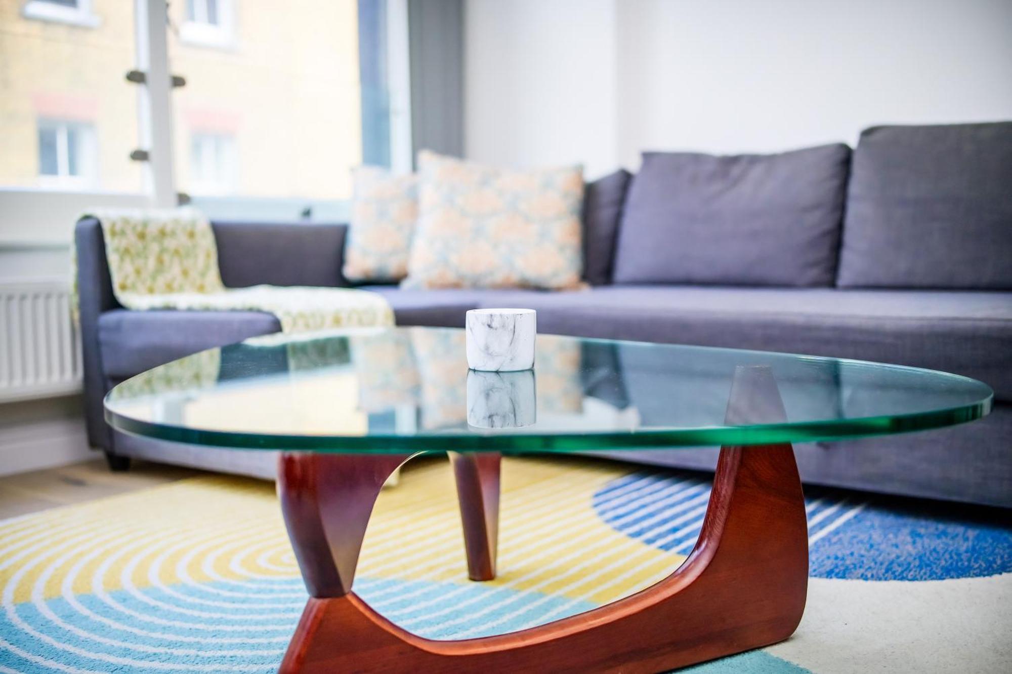 Soho One Bedroom Apartment *